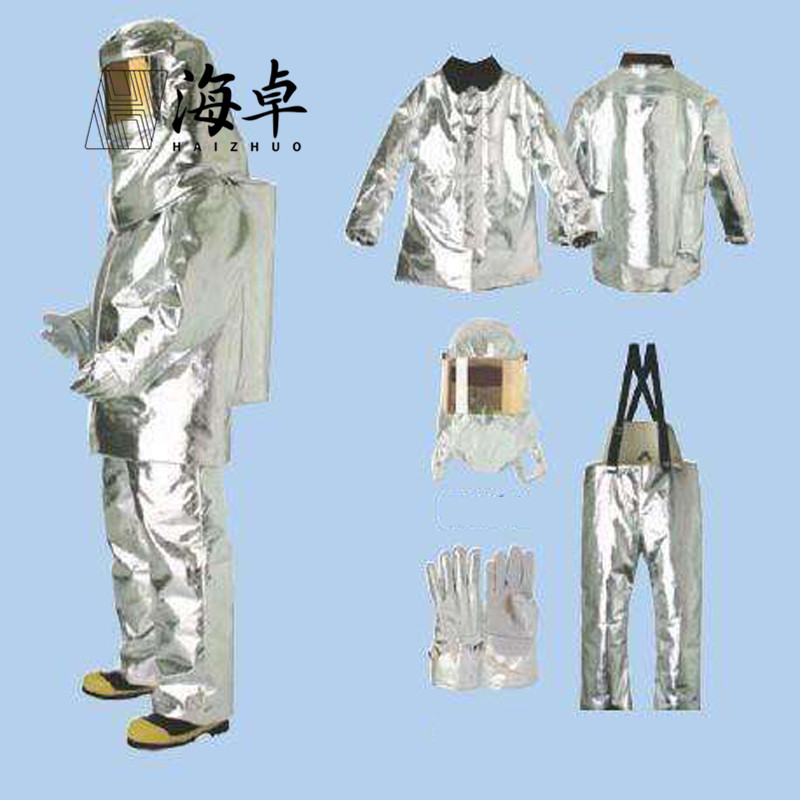 保温防护衣.jpg